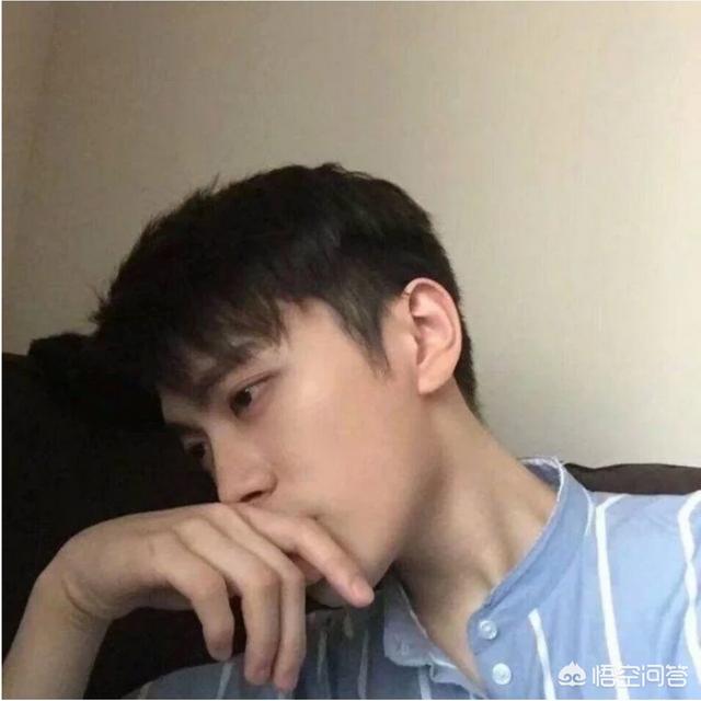 男生帅气发型名称:现在最受欢迎的男生学生发型有哪些