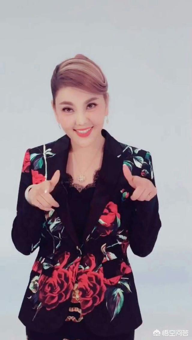 阿鲁阿卓简介:在歌手中，谁是真正的“草原天后”