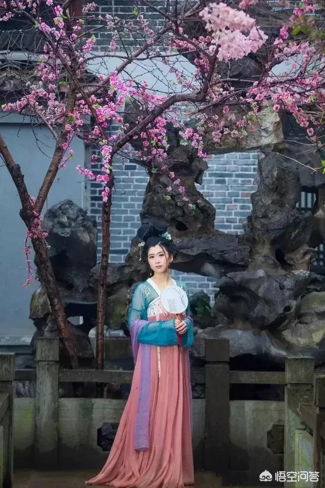17岁的那个雨季,你遇见过让你动心的女孩吗？还记得她的样子吗？