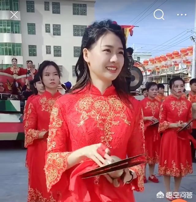 翁嘉穗:如何看待古典美女翁佳娜意外走红？