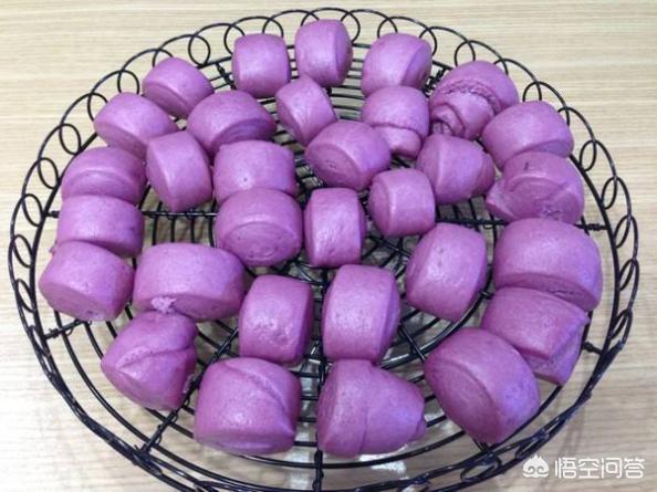做紫薯馒头能加小苏打吗，做的紫薯馒头变成绿色是怎么回事，该怎么办