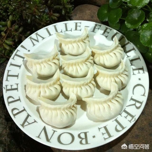 过年了南北方吃饺子与汤圆。寓意何在？