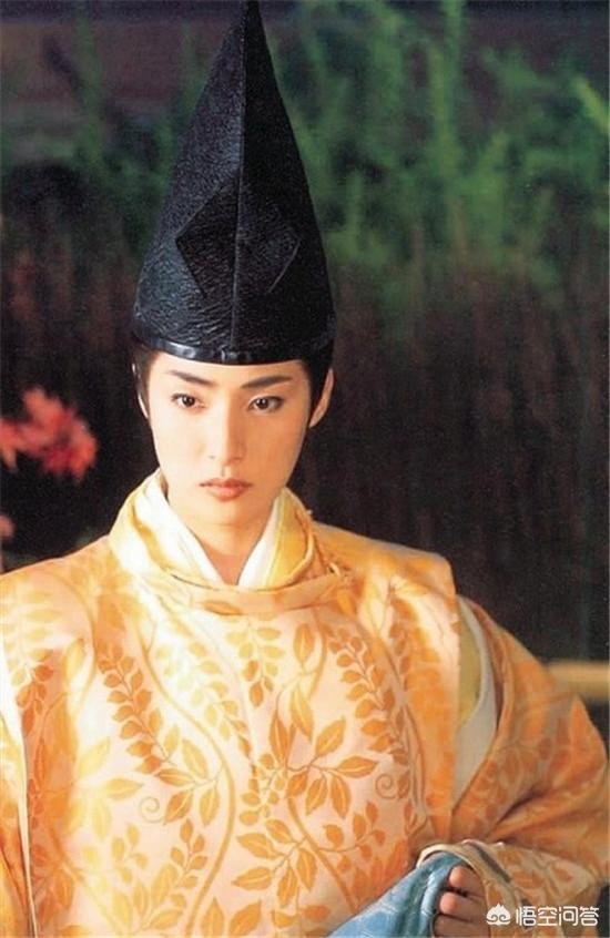 金露露:女扮男装最像男人的女演员是谁 