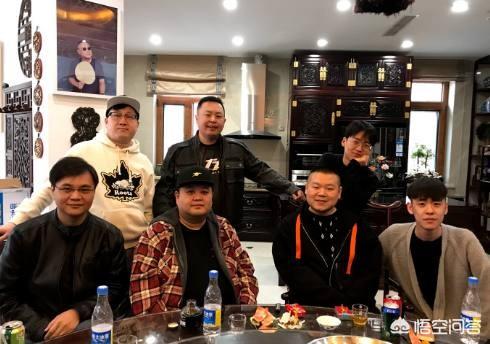 如今,岳云鹏和张云雷两人谁在德云社地位高？