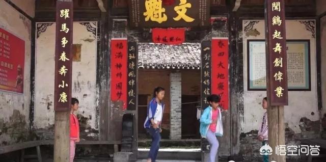 张秀萍简介:曾经比赵本山、潘长江名气还大的阎淑萍，为啥选择了隐退？
