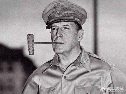 美国五星上将麦克阿瑟是怎样被解职的？为什么？插图46