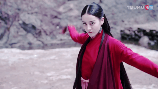 李沁撤下单身声明:90年代的女星你最喜欢谁你对她印象最深的是什么事情