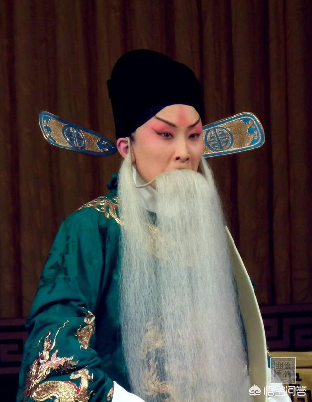 京剧女老生姜培培的艺术成就如何？