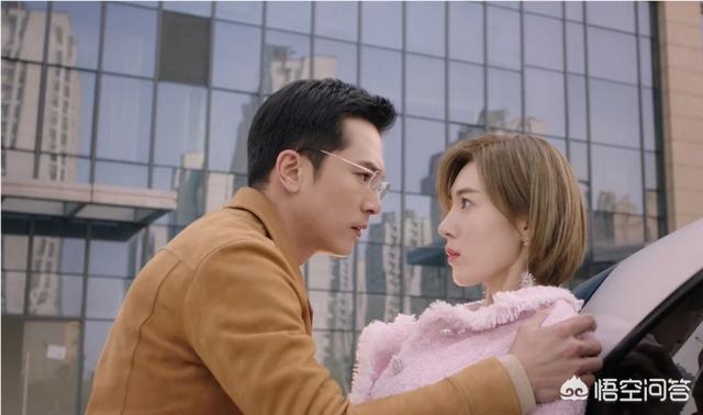 怎么看待《幸福一家人》里房天忆和白雪这一对？你们觉得何美璇演的“追星女孩”如何？