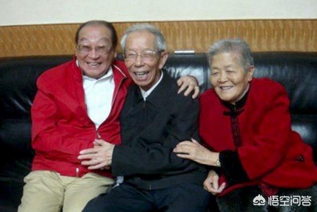评书艺人马四立和相声大师马三立是什么关系？