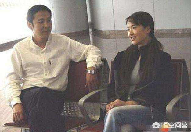 于和伟和宋林静合影:于和伟和张嘉益演技相比谁更厉害？谁的戏路更宽广？