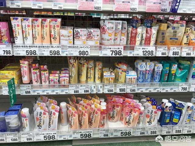 有哪些价格为百元以下,口碑较好的护肤品和彩妆？