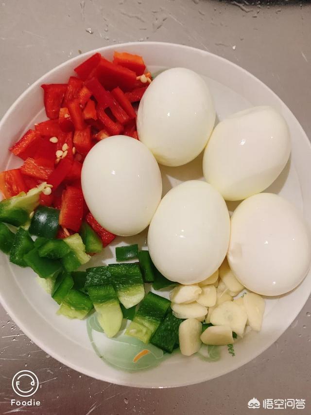 虎皮卤蛋怎么做简单又美味，除了卤鸡蛋和茶叶蛋，鸡蛋还可以怎么吃呢