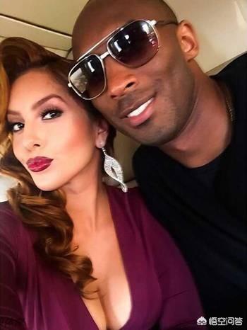 为何有些NBA球员几乎都不正眼看拉拉队表演？插图46