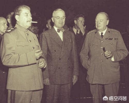 美国五星上将麦克阿瑟是怎样被解职的？为什么？插图62