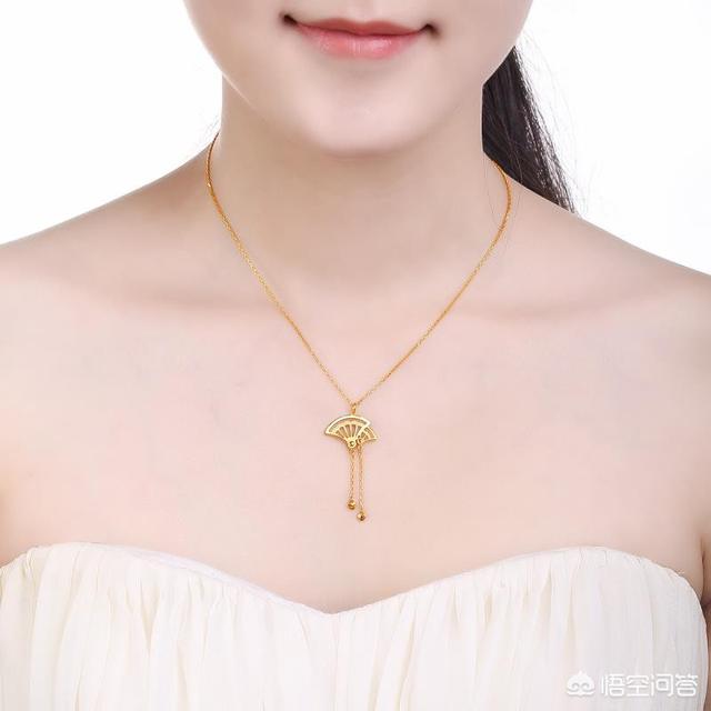 女人带好运的微信名英文:女人适合佩戴什么样的吊坠