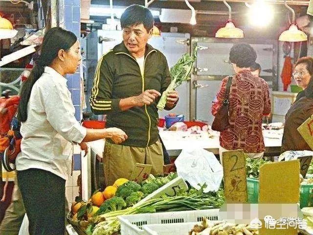 周润发老婆:周润发一生无子，为什么却对妻子疼爱有加呢？