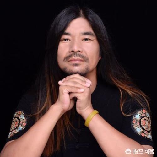 阳刚组合:现在电视荧幕上国内最阳刚的男团是哪个？为什么？
