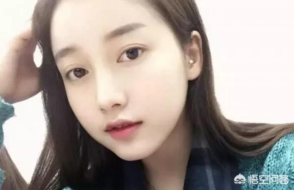 明明长得很漂亮，却不适合演古装的女明星有哪些？