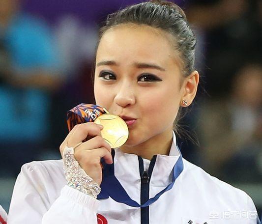 金妍儿男友:韩国艺术体操美女孙妍在为何23岁就宣布退役