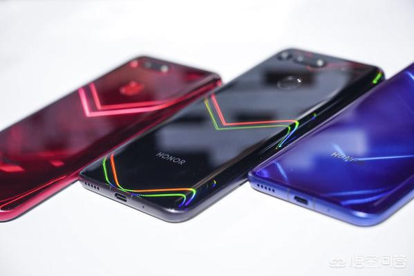 荣耀V20 4800万深感相机和iPhone XS Max相比,谁的拍照更好？