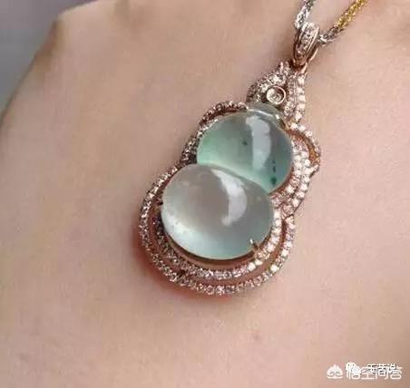 玉镯可以修复吗,玉镯断成3截，有办法补救吗？