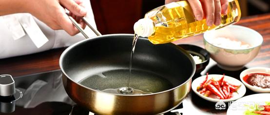 铁锅上的铁锈有毒吗，生铁锅和熟铁锅哪个有害元素含量更少，对人体健康更有益