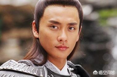 李柏伟:在《覆雨翻云》里，韩柏的武功成就最终是否可以超过庞班？