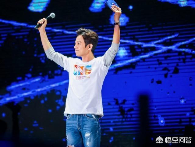 何炅多高:为什么何炅入职湖南卫视21年还是编外，不是正式职工