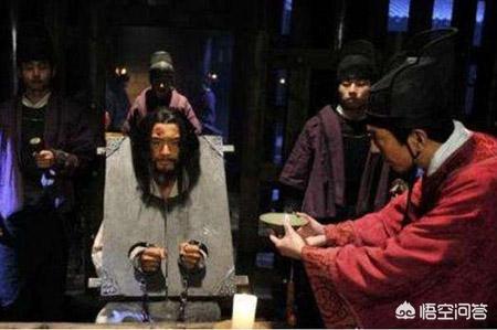 王贵岳飞:王贵张宪是岳飞左膀右臂，张宪与岳飞一同被杀，为何王贵升官？