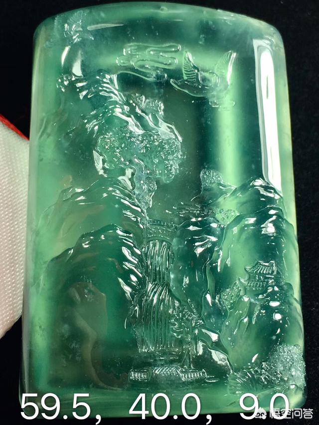 翡翠和人有11种缘分,一千多元的翡翠值不值的购买？