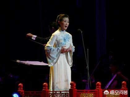 白燕升个人演唱会:张云雷相声段子中提到的张火丁是谁为什么有人说她是一个“谜”