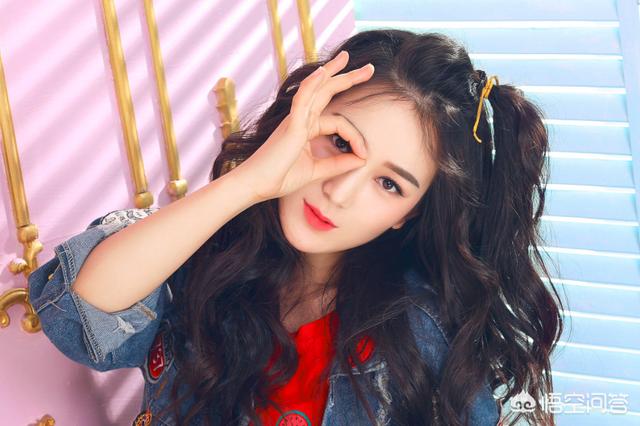 龙梅子的图片:你觉得龙梅子漂亮吗？为什么？