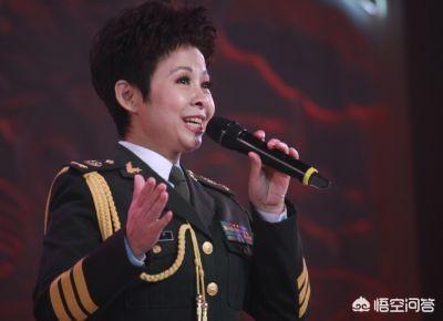董文华何时评上国家一级演员？为什么？
