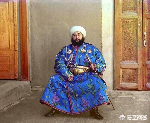 蒙古黄金家族还有后人吗,现在在哪里？