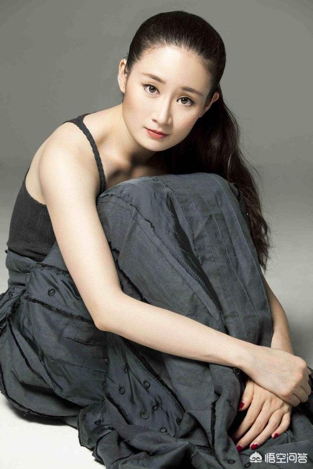 乡村爱情杨总扮演者:乡村爱情里面那个杨总真名叫什么了
