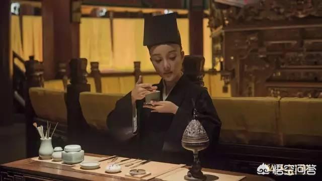 肖央导演的贺岁电影《<a href=https://maguai.com/list/58-0-0.html target=_blank class=infotextkey>天气</a>预爆》能超越冯小刚的贺岁电影么