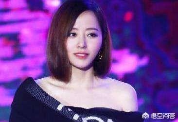 梁咏琪短发发型图片:剪短发如果不染发会土气吗？