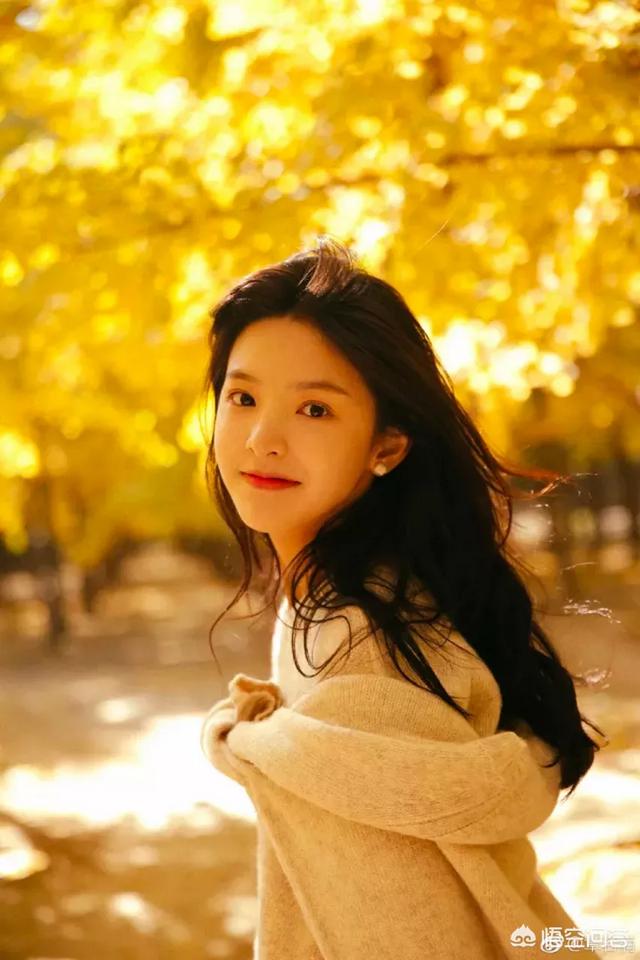 费启鸣章若楠:90后女演员章若楠为什么会被王思聪关注