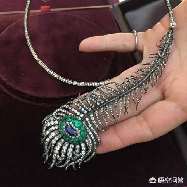 印度的国鸟是:宝诗龙是怎么诠释Plume de Paon系列珠宝的？
