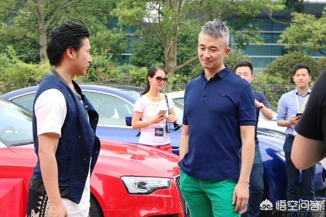 程雷婚礼:东方卫视主持人程雷为何年纪不大却满头白发