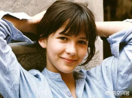 卡米拉贝尔:有哪些颜值爆表的欧美女明星？