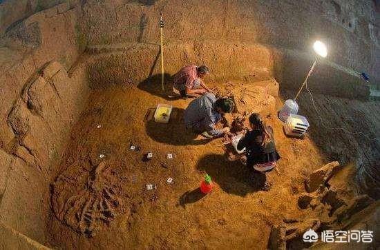 头条问答 - 有人说在古代,特别是明代以前很少有人掘墓考古,这是真的