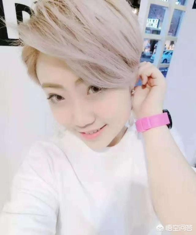 短发型女图片<a href=https://maguai.com/list/50-0-0.html target=_blank class=infotextkey><a href=https://maguai.com/list/50-0-0.html target=_blank class=infotextkey>时尚</a></a>气质:有什么短发显得人更加干练？