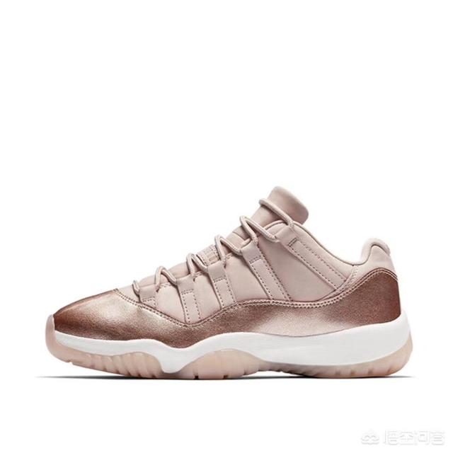 复刻鞋子是盗版吗_复刻版鞋子和正品的区别