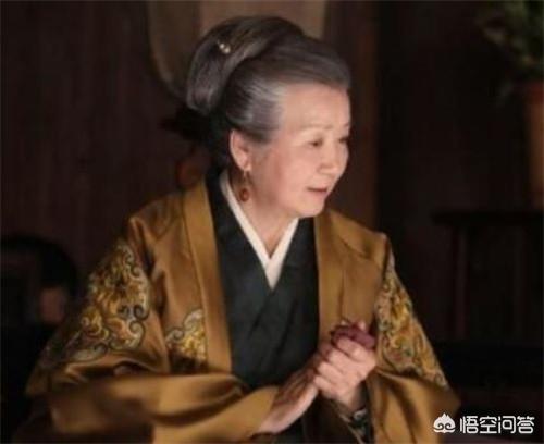 盛紘才是五品官员,他的嫡母盛老太太身是勇毅侯家的千金,为什么盛老太太会嫁给他的生父？