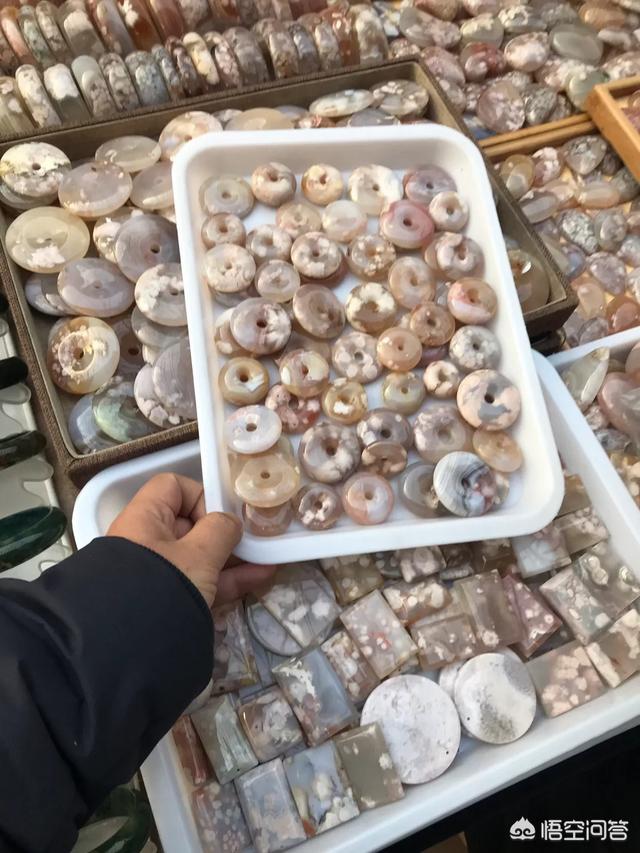 微信家族网名统一简短:请帮忙起个好听的QQ西游家族统一网名