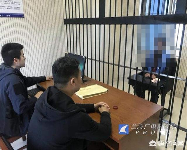 陈昱霖吴秀波:吴秀波和陈昱霖谁的错更大