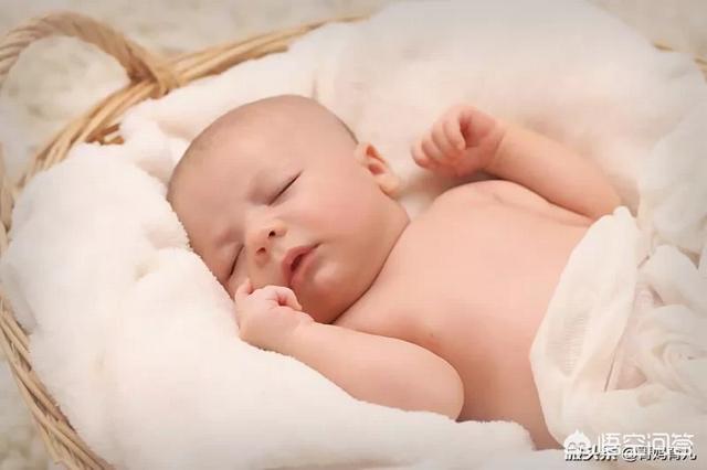 婴幼儿的喂养知识:每个月的婴儿一天需要吃奶多少次呢？