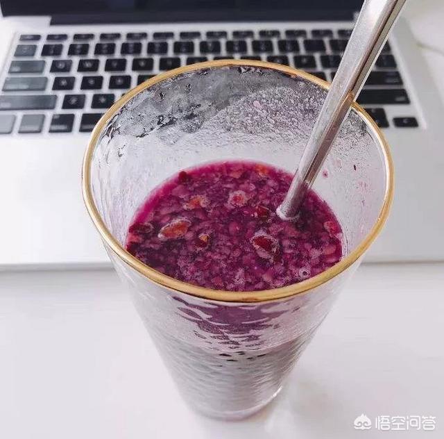 双色草莓鱼淘宝:淘宝上有哪些好吃的美食值得推荐？